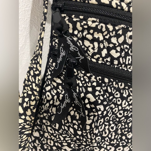 Vera Bradley Retired Camocat Print Hipster Crossbody / Shoulder Handbag - Picture 2 of 16